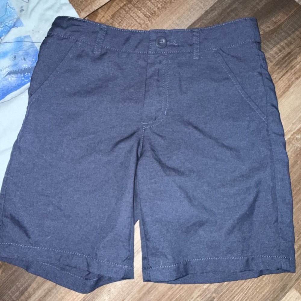 Cat & Jack Kids Shark Tee and Navy Shorts Set - Picture 2 of 3